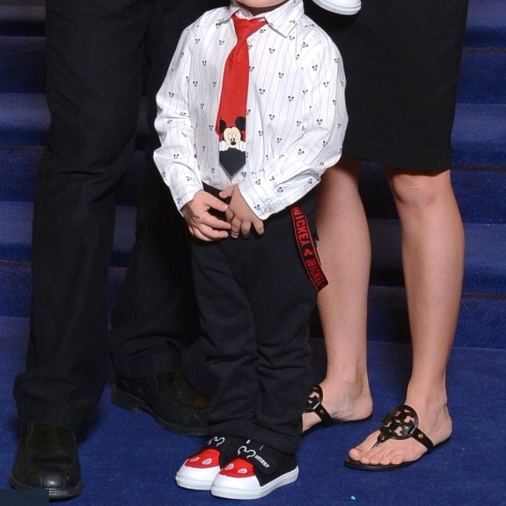 Toddler Mickey Mouse suit/outfit with shoes